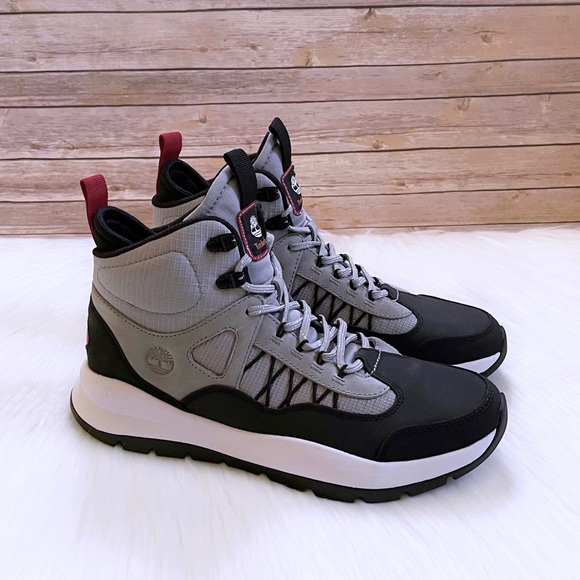 Timberland Men’s Boroughs Project Mid Boots In Light Grey - Picture 1 of 7